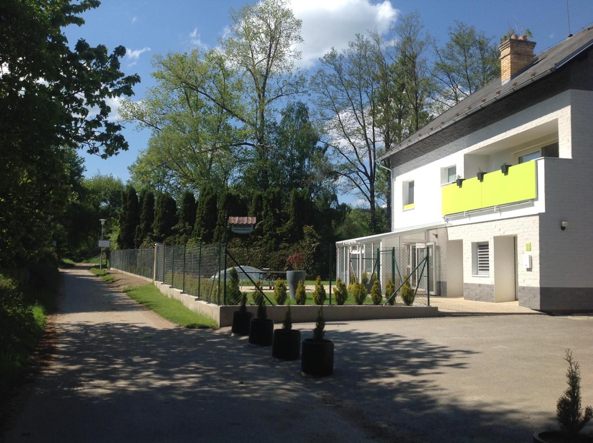 Penzion Zelena Zahrada Kladenske Rovne Exterior photo